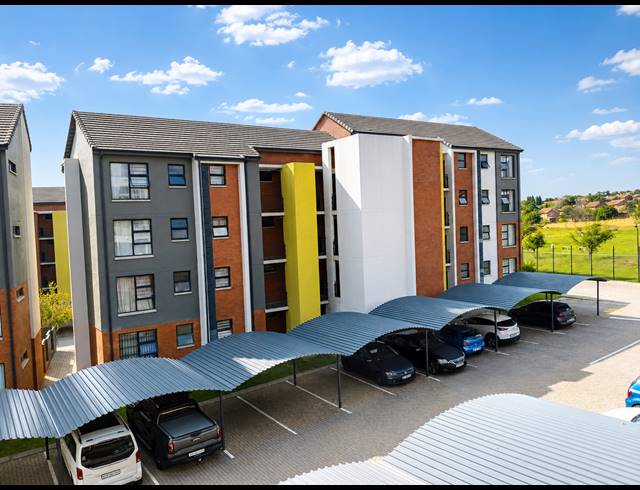 2 BEDROOM APARTMENT FOR SALE IN AMBERFIELD